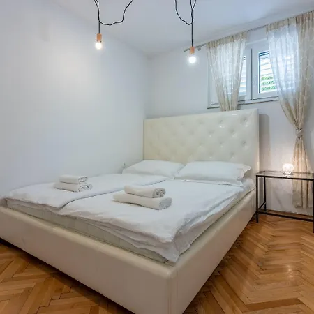 Apartman Herrliches Nur 600 Meter Zum Mit Meerblick, Pool, Grill, Waschmaschine