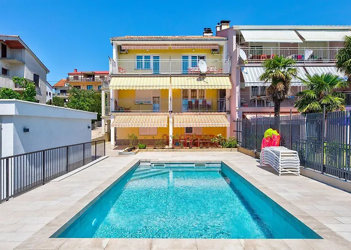 Herrliches Nur 600 Meter Zum Mit Meerblick, Pool, Grill, Waschmaschine Appartement