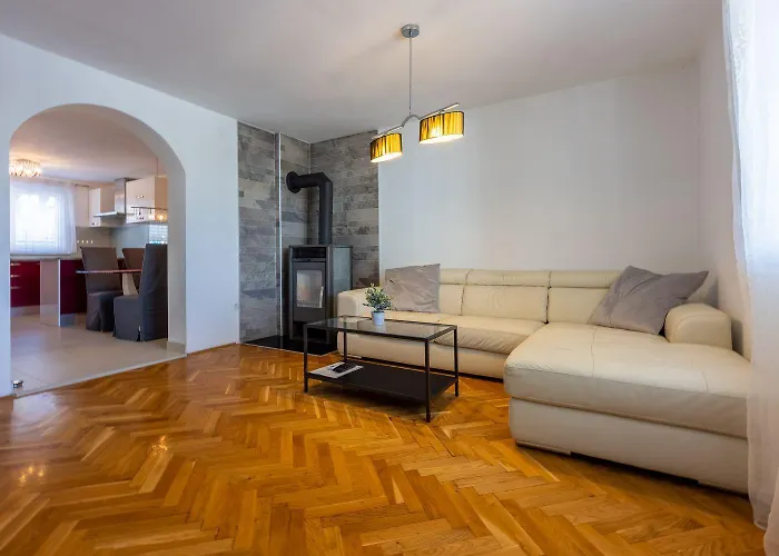 Herrliches Nur 600 Meter Zum Mit Meerblick, Pool, Grill, Waschmaschine Appartement *